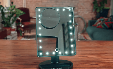 Melvin & aposs vierte von fünf Produktempfehlungen ist dieser LED-Spiegel