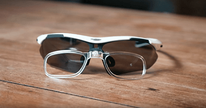 Et godt produkt med høj fortjeneste at sælge i en online butik er disse cykelbriller